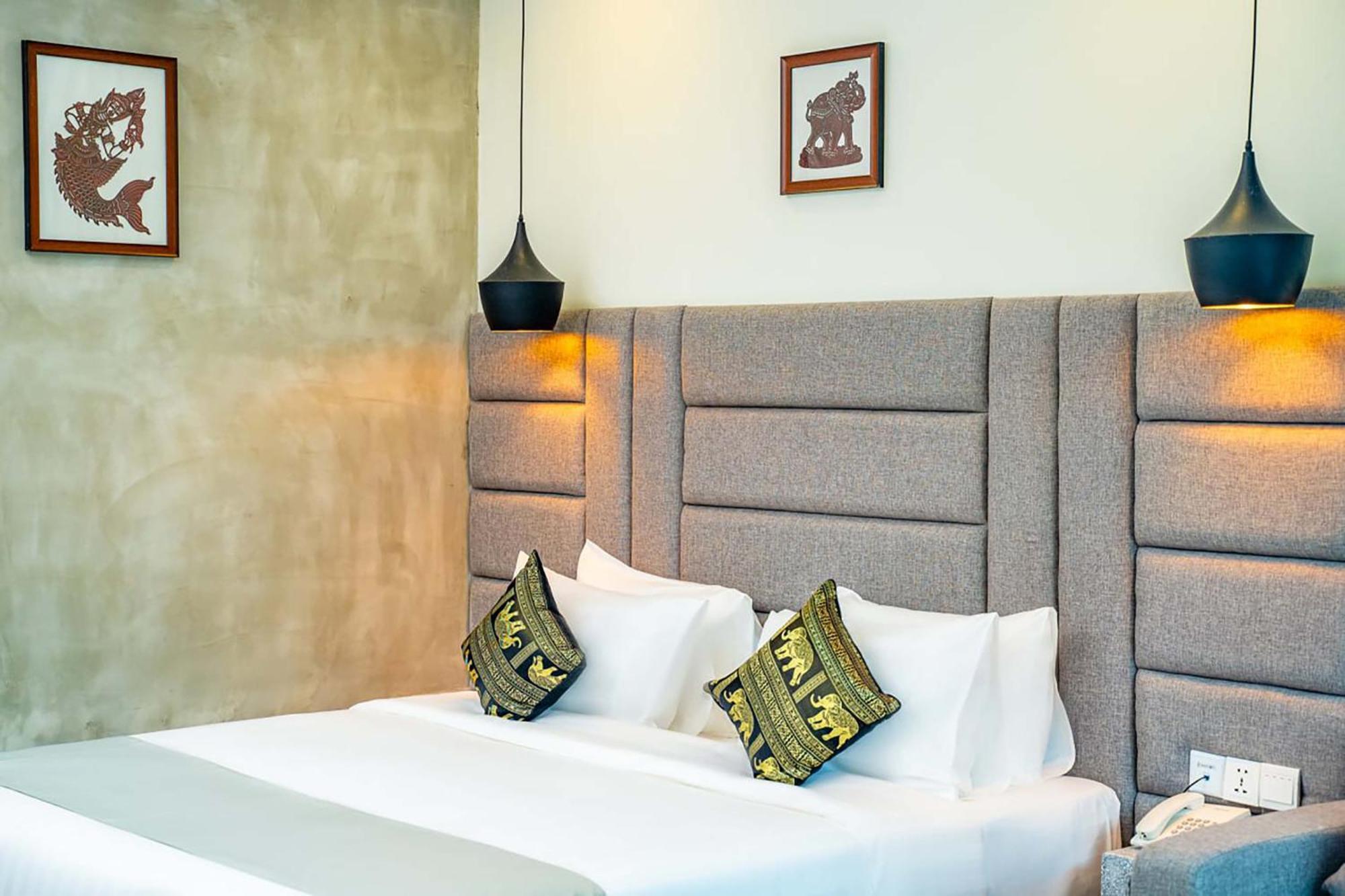 Rainforest Hotel By Nsun Kampot Bagian luar foto